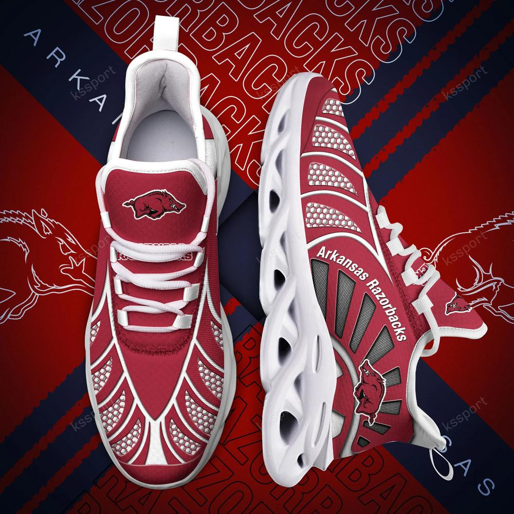 Arkansas Razorbacks Max Soul Clunky, Black And White Running Shoes - Famjoys Arkansas Razorbacks Max Soul Clunky, Black And White Running Shoes - Famjoys