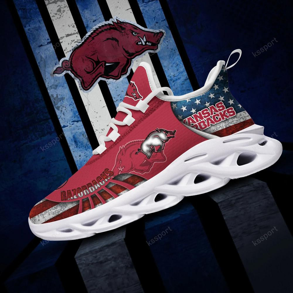 Arkansas Razorbacks Max Soul Clunky Shoes - Famjoys Arkansas Razorbacks Max Soul Clunky Shoes - Famjoys