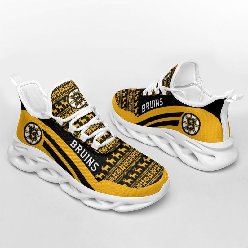 Boston Bruins Christmast Pattern Max Soul Shoes NLA033464 - Famjoys Boston Bruins Christmast Pattern Max Soul Shoes NLA033464 - Famjoys