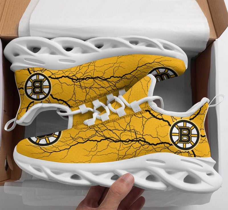Boston Bruins Lightning Pattern Max Soul Shoes NEW020564 - Famjoys Boston Bruins Lightning Pattern Max Soul Shoes NEW020564 - Famjoys