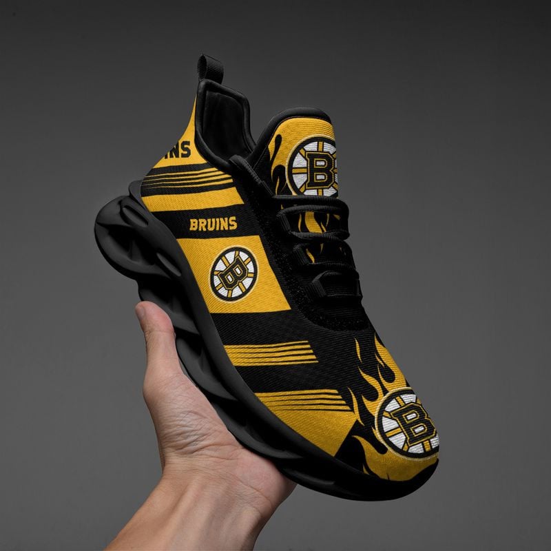 Boston Bruins Stripe and Fire Pattern Max Soul Shoes NEW019664 - Famjoys Boston Bruins Stripe and Fire Pattern Max Soul Shoes NEW019664 - Famjoys