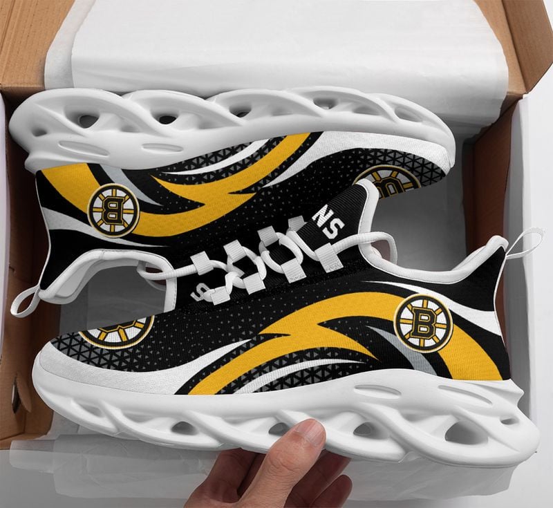 Boston Bruins Triangle Abstract Pattern Max Soul Shoes NEW054564 - Famjoys Boston Bruins Triangle Abstract Pattern Max Soul Shoes NEW054564 - Famjoys