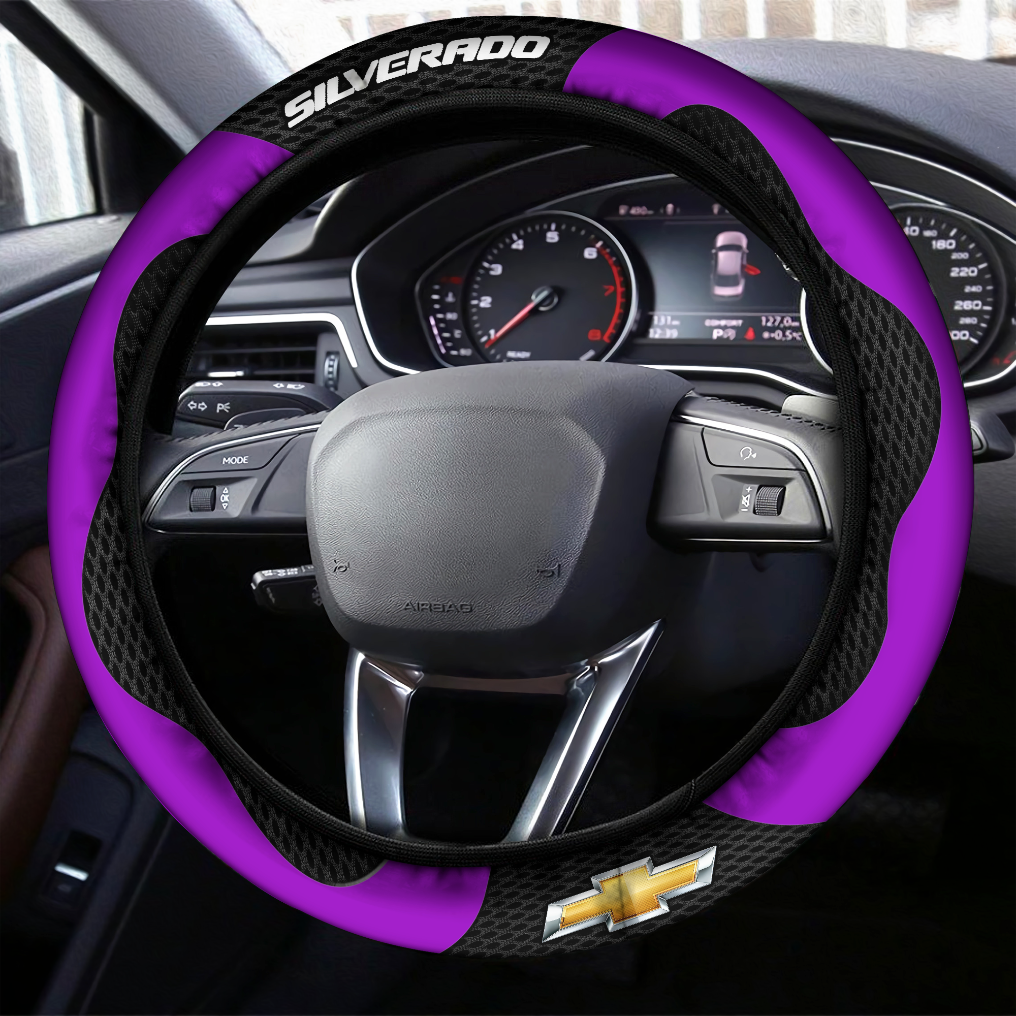 Chevrolet Silverado Steering Wheel Cover L2
