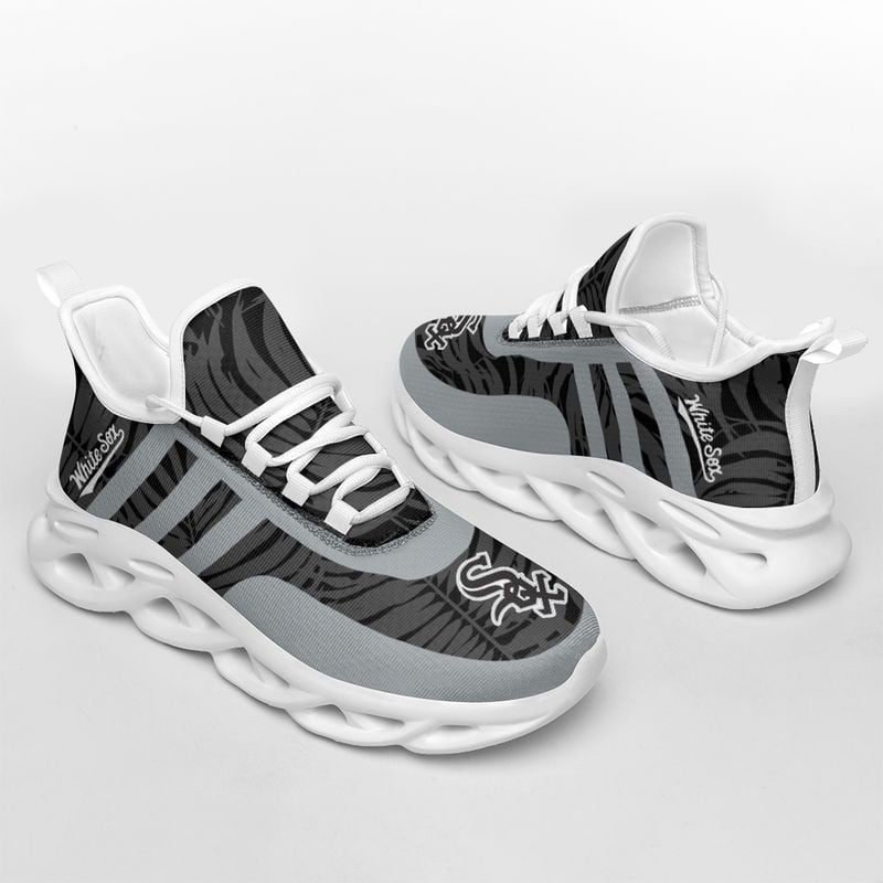 Chicago White Sox Leaf and Stripe Pattern Men's and Women's Max Soul Shoes NLA61238 - Famjoys Chicago White Sox Leaf and Stripe Pattern Men's and Women's Max Soul Shoes NLA61238 - Famjoys