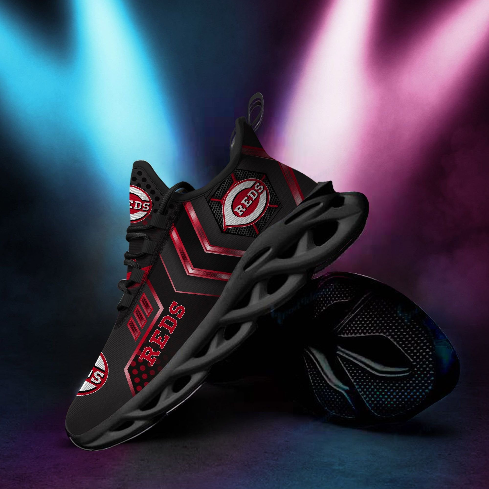 Cincinnati Reds Max Soul Sneakers Shoes - Famjoys Cincinnati Reds Max Soul Sneakers Shoes - Famjoys