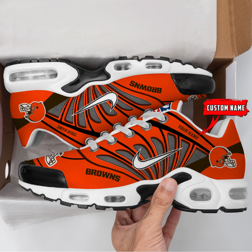 Customize Your Name with Cleveland Browns Ver 39 Sport Shoes - Famjoys Customize Your Name with Cleveland Browns Ver 39 Sport Shoes - Famjoys