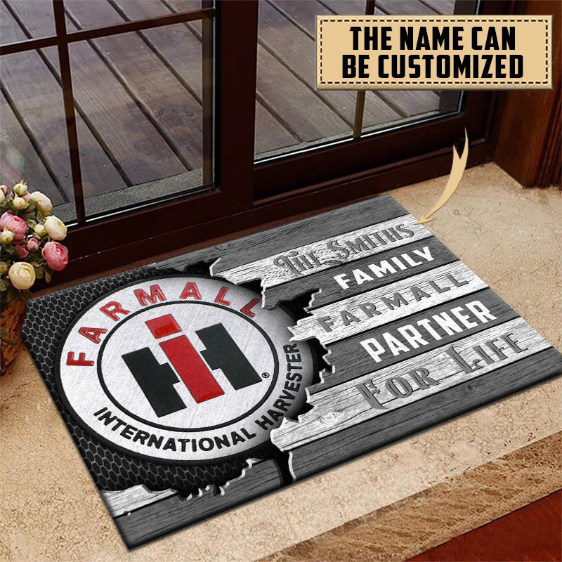 Farmall Doormat Custom Name, Multicolor - Famjoys Farmall Doormat Custom Name, Multicolor - Famjoys