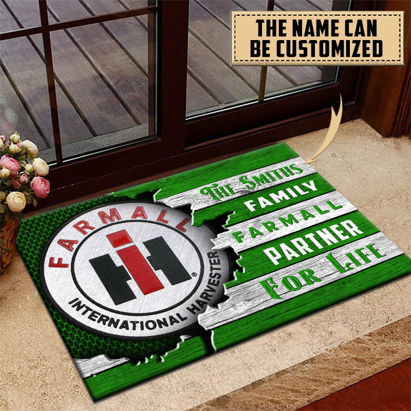 Farmall Doormat Custom Name, Multicolor - Famjoys Farmall Doormat Custom Name, Multicolor - Famjoys