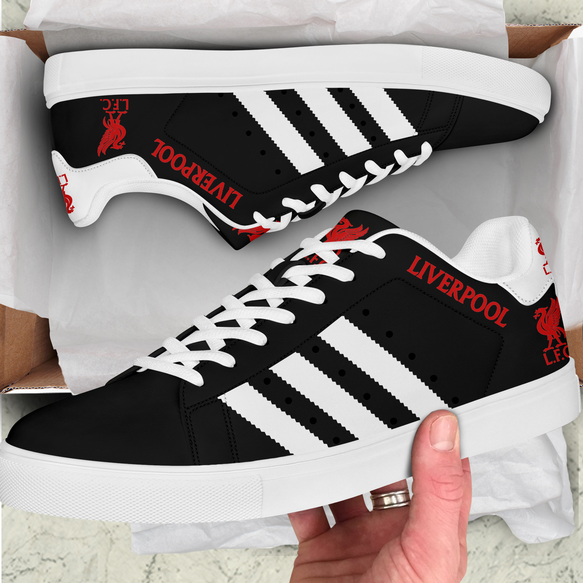 Liverpool FC Stn Smith Shoes Ver 4 - Famjoys Liverpool FC Stn Smith Shoes Ver 4 - Famjoys