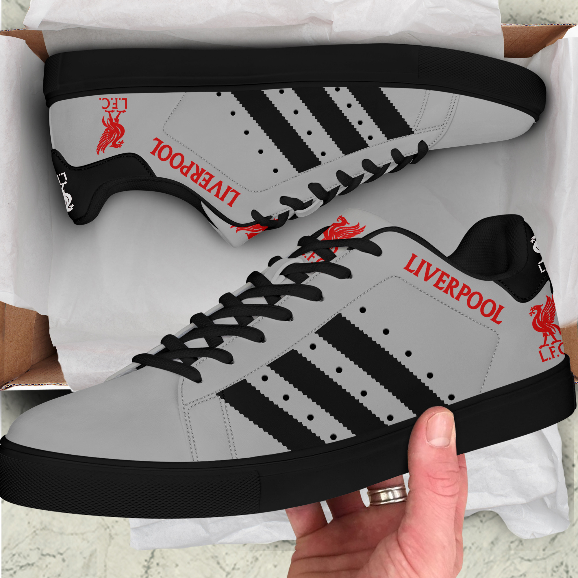 Liverpool FC Stn Smith Shoes Ver 5 - Famjoys Liverpool FC Stn Smith Shoes Ver 5 - Famjoys