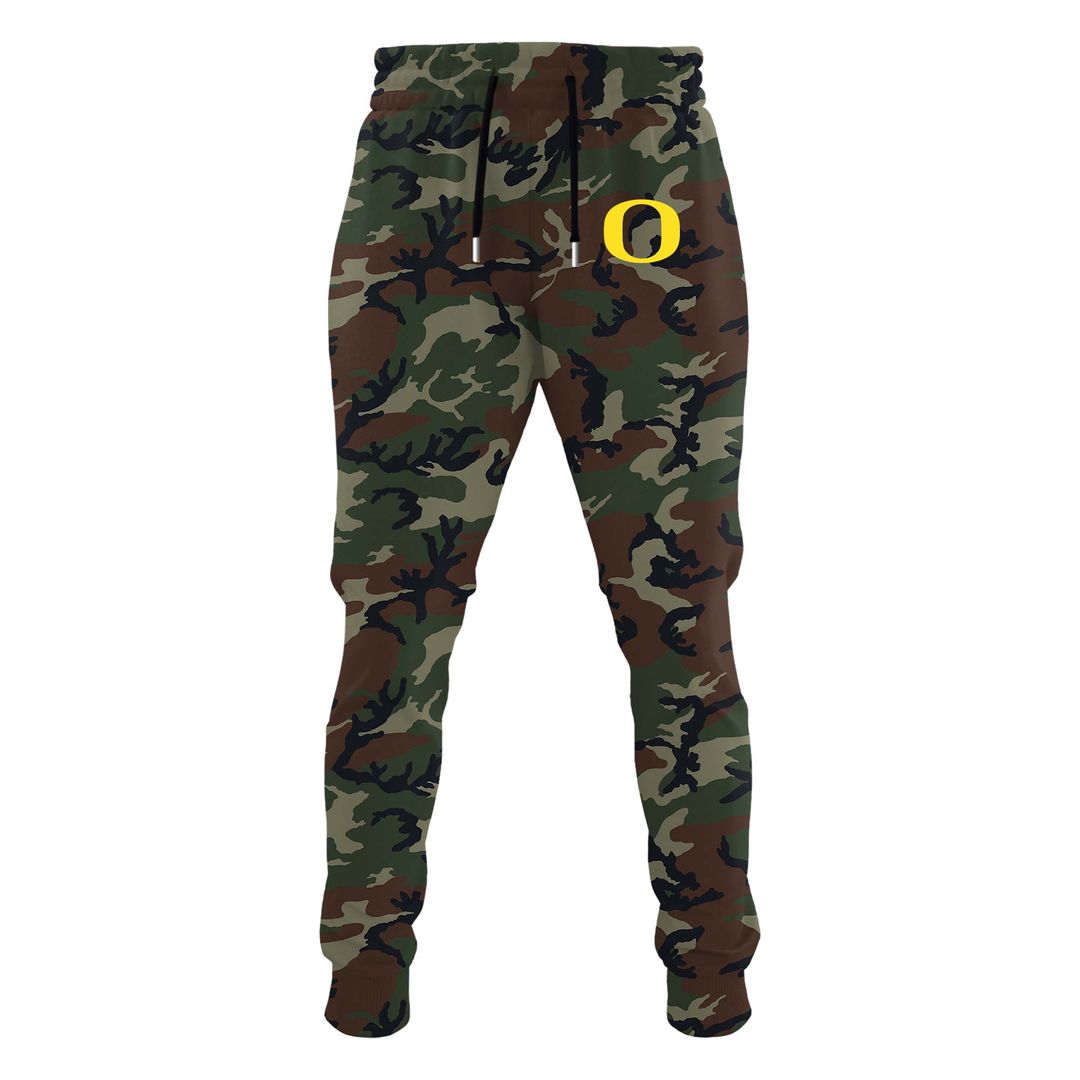Men's Oregon Ducks Football Camo 2024 Salute to Service Club Fleece Pullover Hoodie - Famjoys Men's Oregon Ducks Football Camo 2024 Salute to Service Club Fleece Pullover Hoodie - Famjoys