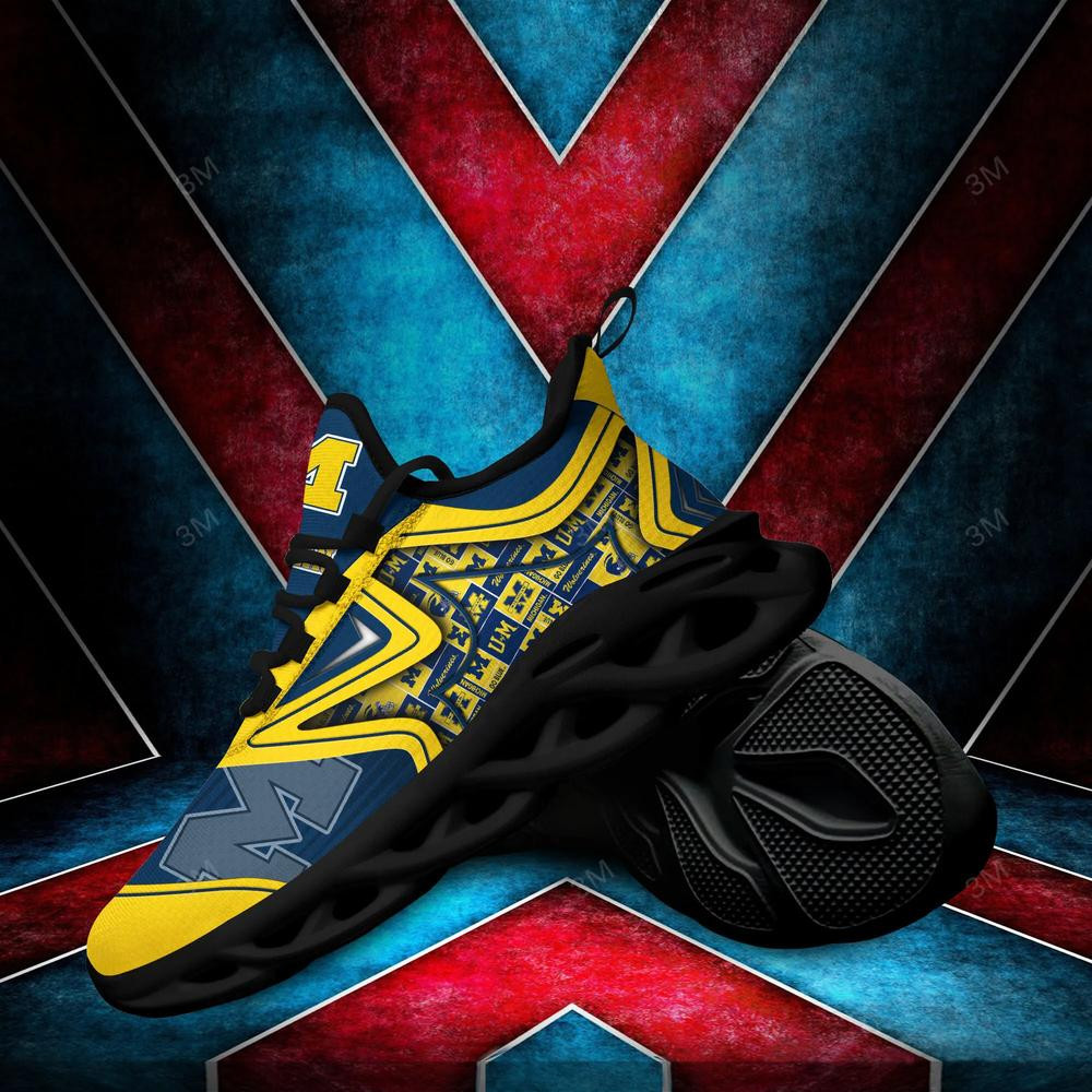 Michigan Wolverines Max Soul Clunky Shoes - Famjoys Michigan Wolverines Max Soul Clunky Shoes - Famjoys