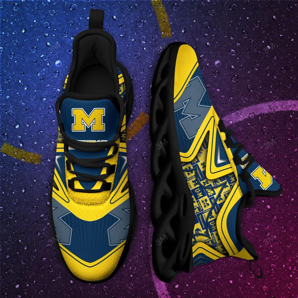 Michigan Wolverines Max Soul Clunky Shoes - Famjoys Michigan Wolverines Max Soul Clunky Shoes - Famjoys