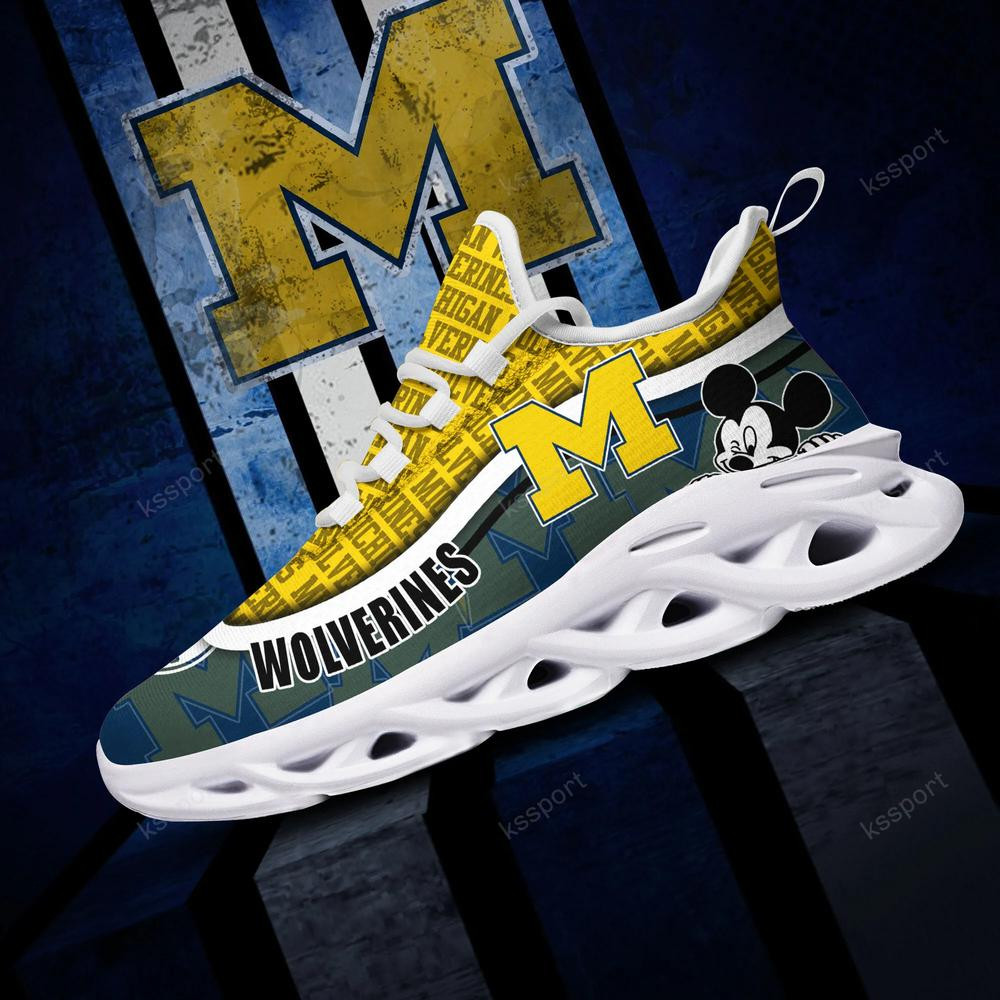 Michigan Wolverines Max Soul Clunky Sneakers - Famjoys Michigan Wolverines Max Soul Clunky Sneakers - Famjoys