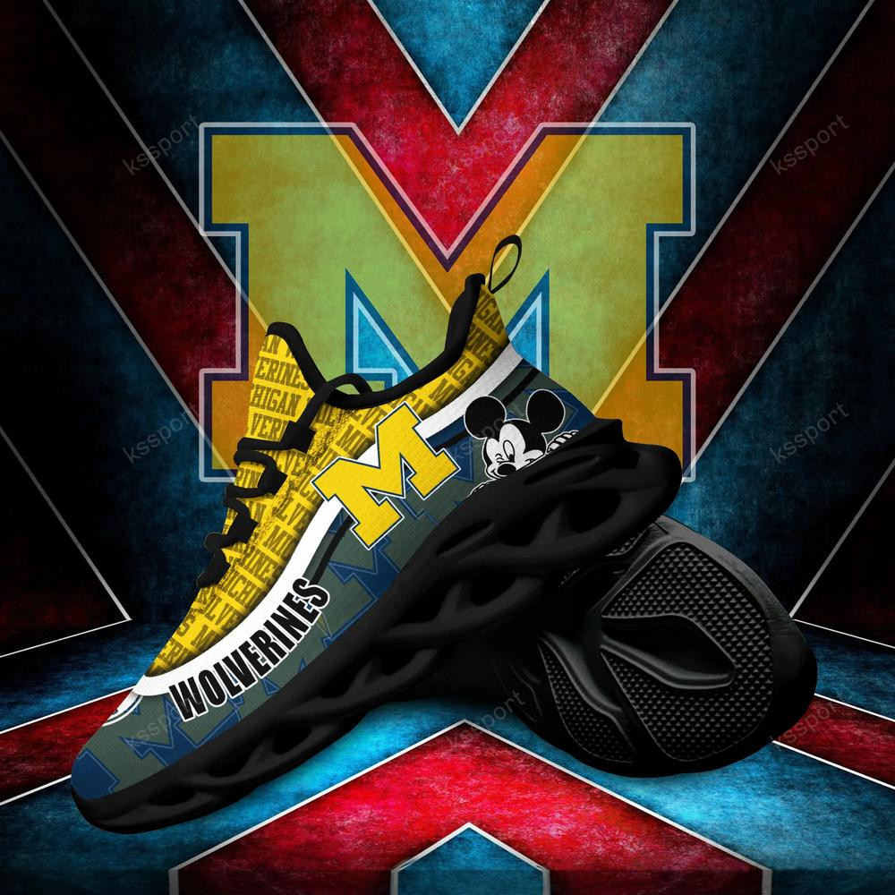 Michigan Wolverines Max Soul Clunky Sneakers - Famjoys Michigan Wolverines Max Soul Clunky Sneakers - Famjoys