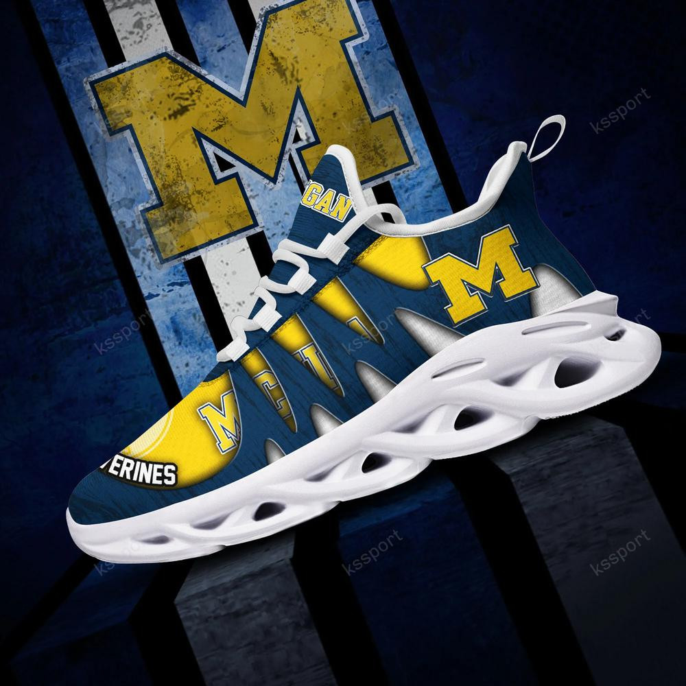 Michigan Wolverines Max Soul Shoes, Running Sneakers - Famjoys Michigan Wolverines Max Soul Shoes, Running Sneakers - Famjoys
