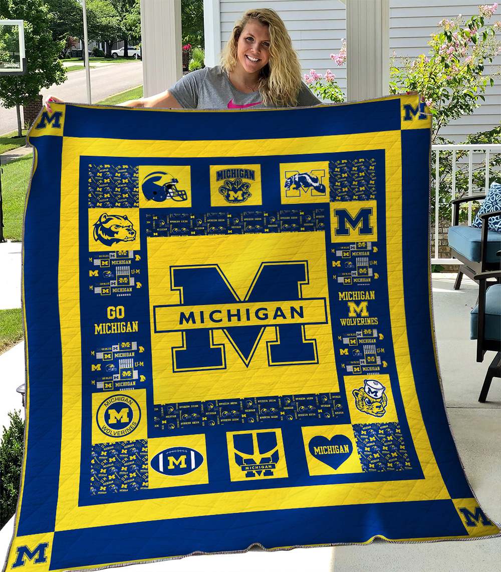 Michigan Wolverines Quilt Blanket - Famjoys Michigan Wolverines Quilt Blanket - Famjoys
