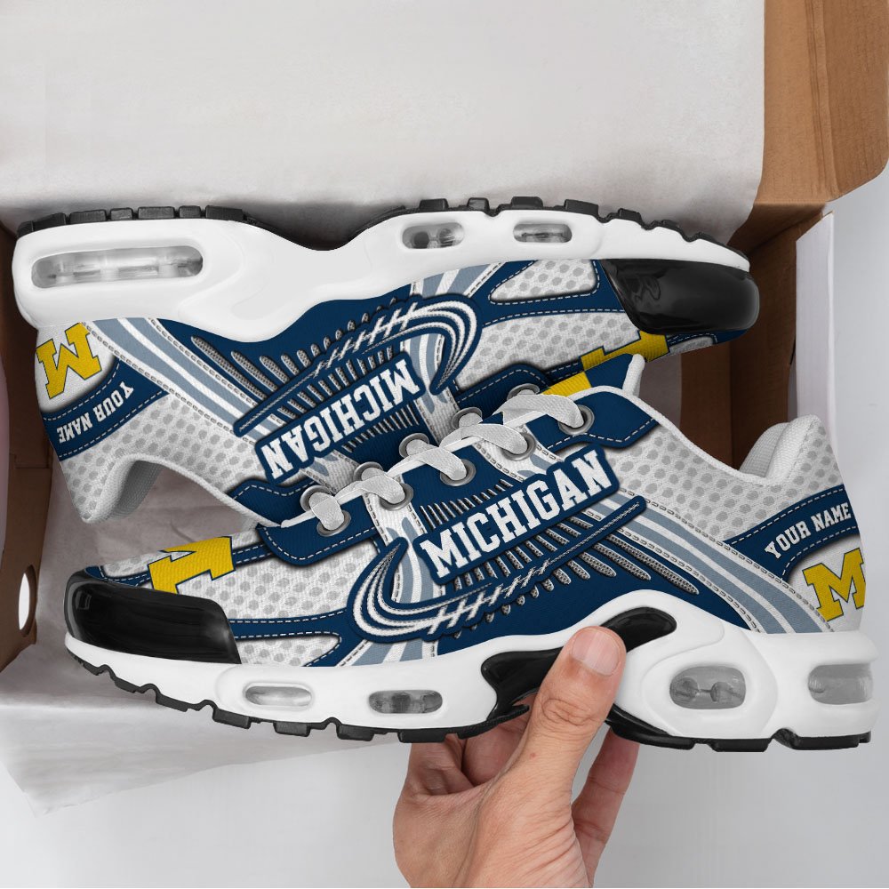 Michigan Wolverines TN Shoes Custom Your Name, Sport Shoes, Gifts For Fans, Sport Gifts For Him ETRG-62360 - Famjoys Michigan Wolverines TN Shoes Custom Your Name, Sport Shoes, Gifts For Fans, Sport Gifts For Him ETRG-62360 - Famjoys