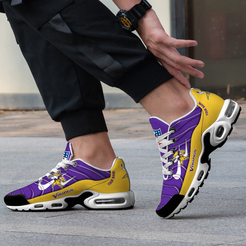 Minnesota Vikings-32 Teams Personalized H56 Shoes New Swoosh-SP28122321ID03DS07 - Famjoys Minnesota Vikings-32 Teams Personalized H56 Shoes New Swoosh-SP28122321ID03DS07 - Famjoys