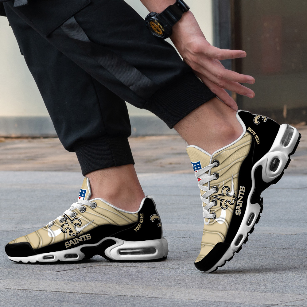 New Orleans Saints-32 Teams Personalized H56 Shoes New Swoosh-SP28122323ID03DS07 - Famjoys New Orleans Saints-32 Teams Personalized H56 Shoes New Swoosh-SP28122323ID03DS07 - Famjoys