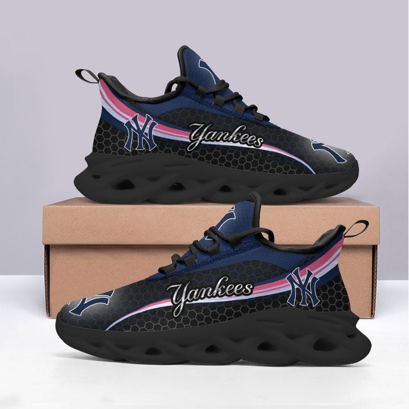 New York Yankees Honeycomb Pattern Max Soul Shoes NEW019351 - Famjoys New York Yankees Honeycomb Pattern Max Soul Shoes NEW019351 - Famjoys