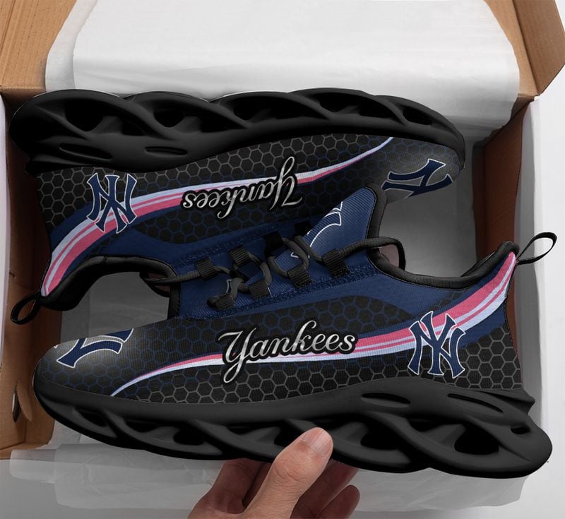 New York Yankees Honeycomb Pattern Max Soul Shoes NEW019351 - Famjoys New York Yankees Honeycomb Pattern Max Soul Shoes NEW019351 - Famjoys