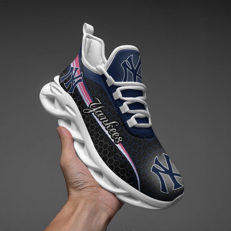 New York Yankees Honeycomb Pattern Max Soul Shoes NEW019351 - Famjoys New York Yankees Honeycomb Pattern Max Soul Shoes NEW019351 - Famjoys
