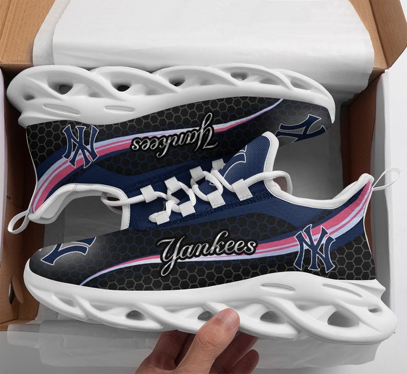 New York Yankees Honeycomb Pattern Max Soul Shoes NEW019351 - Famjoys New York Yankees Honeycomb Pattern Max Soul Shoes NEW019351 - Famjoys