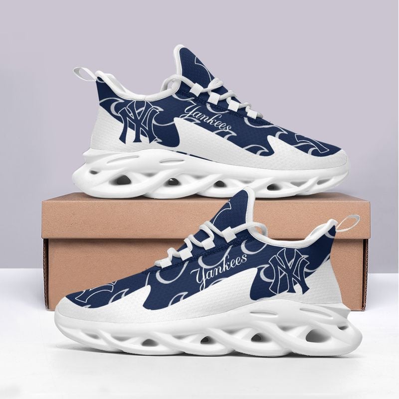 New York Yankees Max Soul Shoes NLA066551 - Famjoys New York Yankees Max Soul Shoes NLA066551 - Famjoys