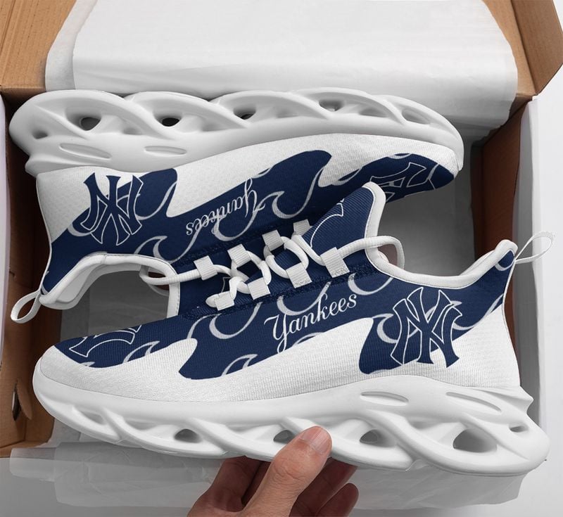 New York Yankees Max Soul Shoes NLA066551 - Famjoys New York Yankees Max Soul Shoes NLA066551 - Famjoys