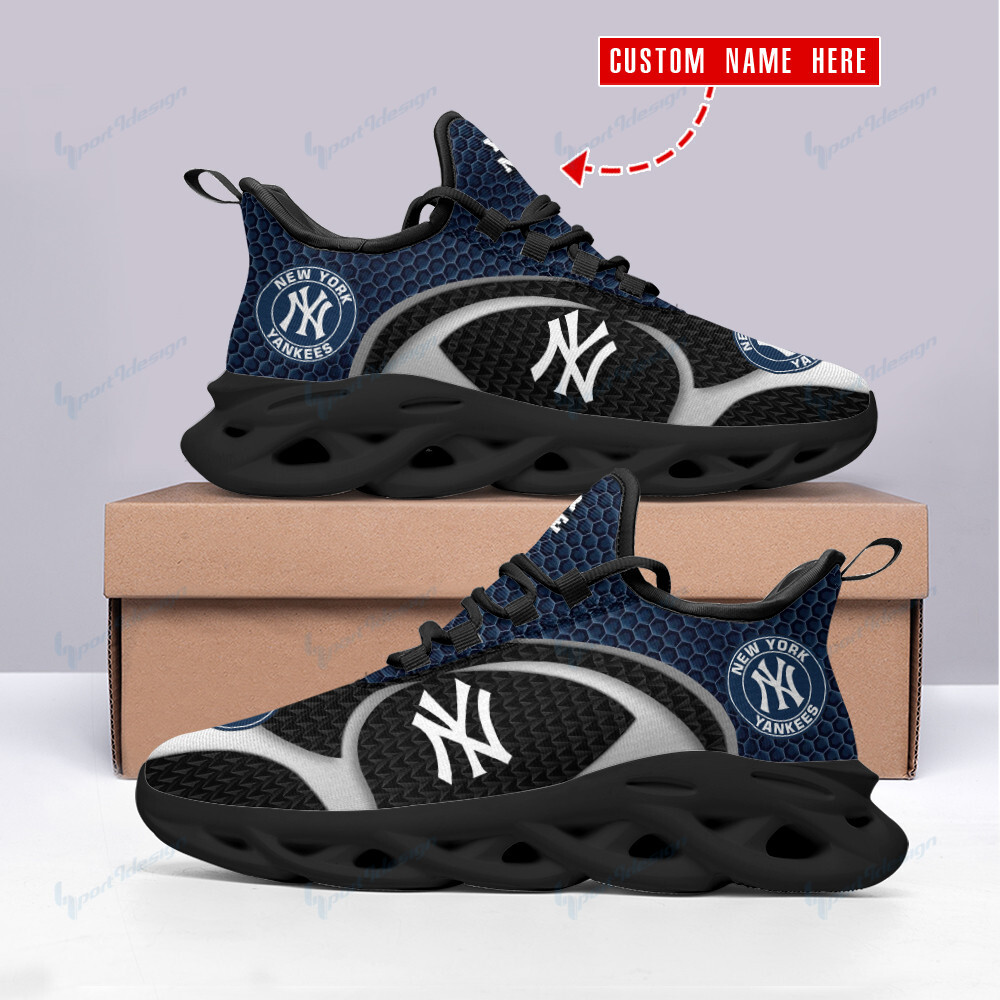 New York Yankees Personalized Running Sneakers Bb156 - Famjoys New York Yankees Personalized Running Sneakers Bb156 - Famjoys