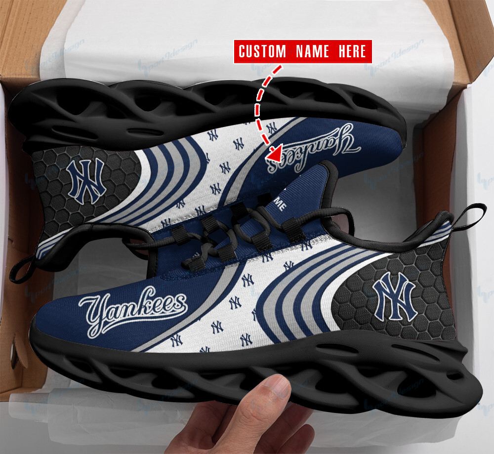 New York Yankees Personalized Running Sneakers Bb277 - Famjoys New York Yankees Personalized Running Sneakers Bb277 - Famjoys