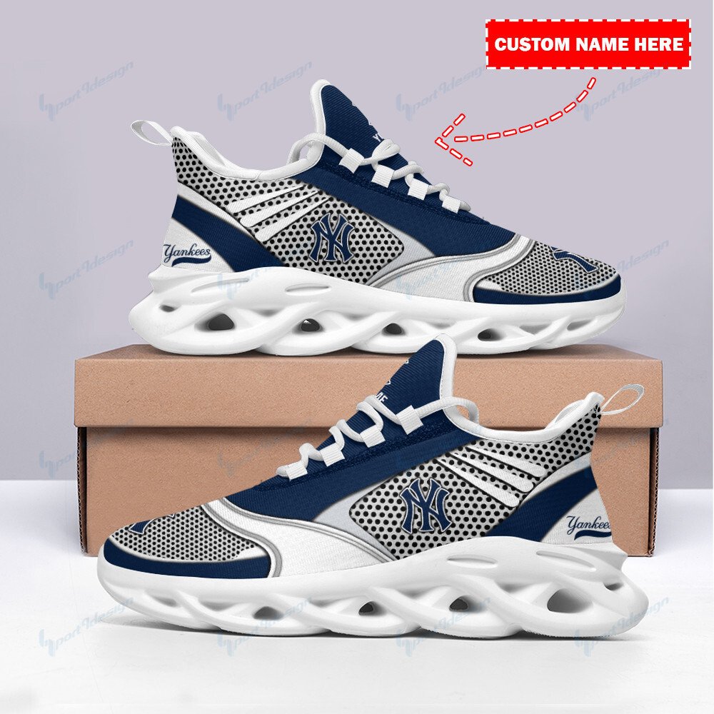 New York Yankees Personalized Running Sneakers Bb945 - Famjoys New York Yankees Personalized Running Sneakers Bb945 - Famjoys