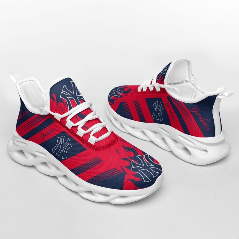 New York Yankees Stripe and Fire Pattern Max Soul Shoes NEW019651 - Famjoys New York Yankees Stripe and Fire Pattern Max Soul Shoes NEW019651 - Famjoys
