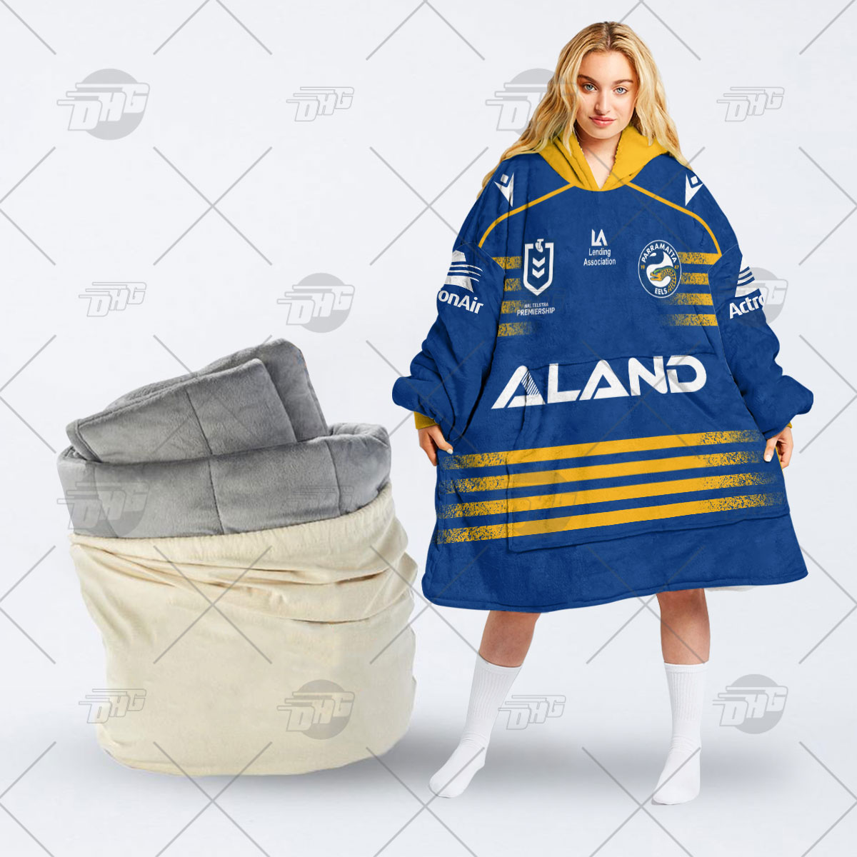 Personalised NRL Parramatta Eels Oodie 2023 Home - Famjoys Personalised NRL Parramatta Eels Oodie 2023 Home - Famjoys
