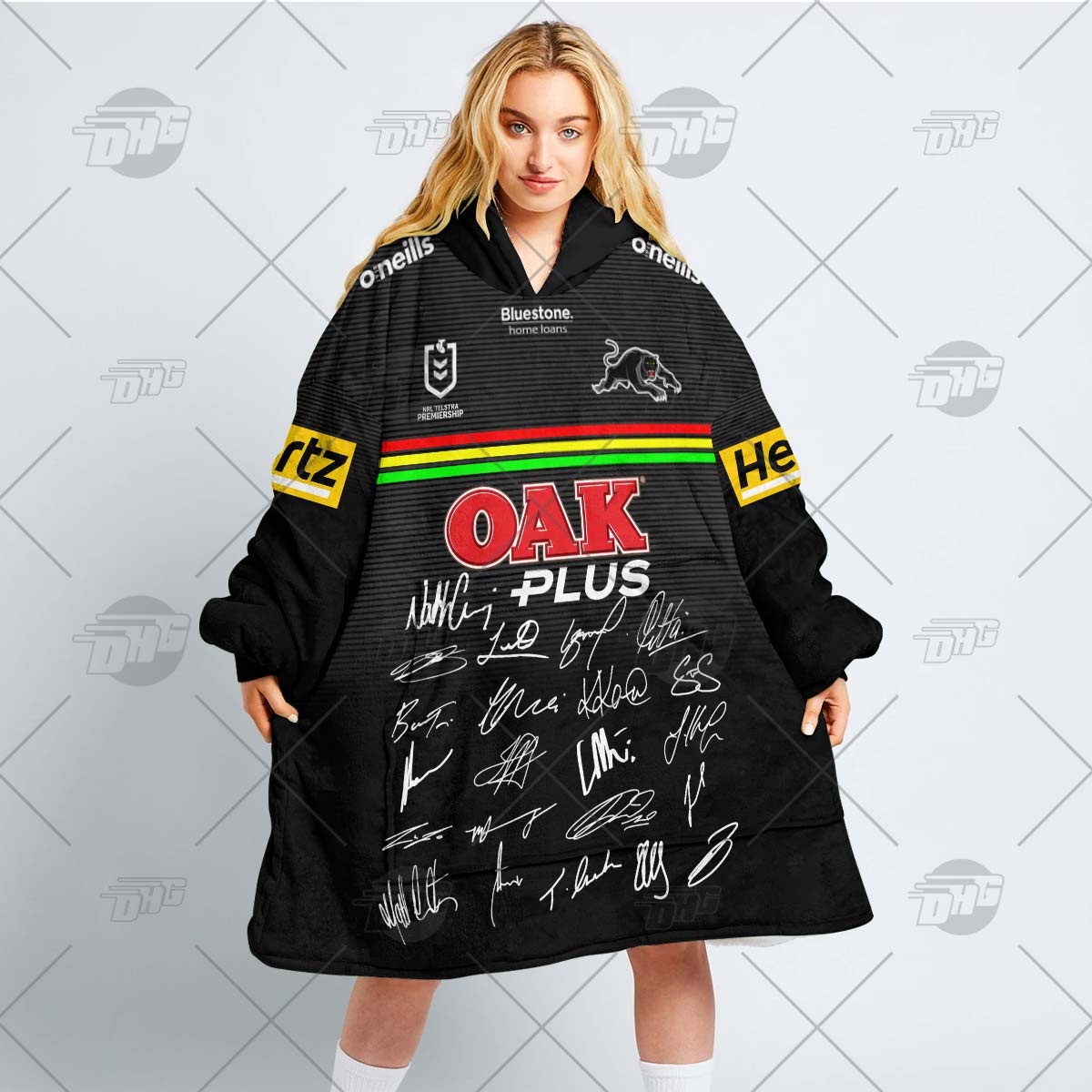 Personalised NRL Penrith Panthers 2022 Grand Final Oodie with Team Signature - Famjoys Personalised NRL Penrith Panthers 2022 Grand Final Oodie with Team Signature - Famjoys