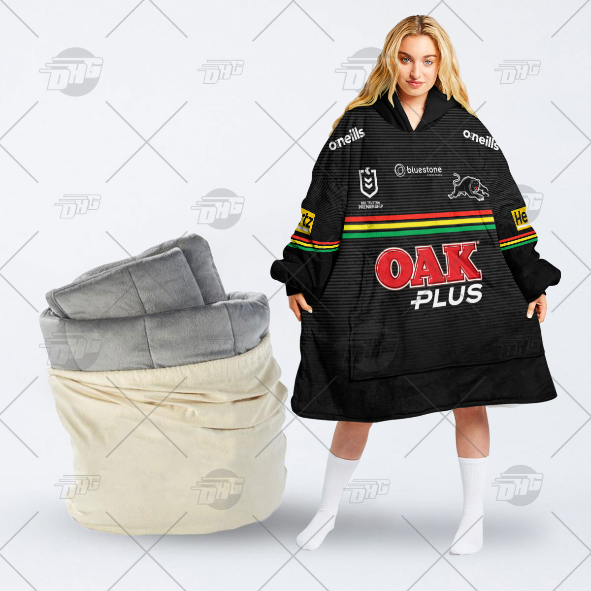 Personalised NRL Penrith Panthers Oodie 2023 Home - Famjoys Personalised NRL Penrith Panthers Oodie 2023 Home - Famjoys