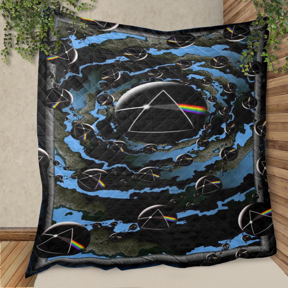 Pink Floyd Fan Gift, Pink Floyd Many Logo Quilt Blanket - Famjoys Pink Floyd Fan Gift, Pink Floyd Many Logo Quilt Blanket - Famjoys