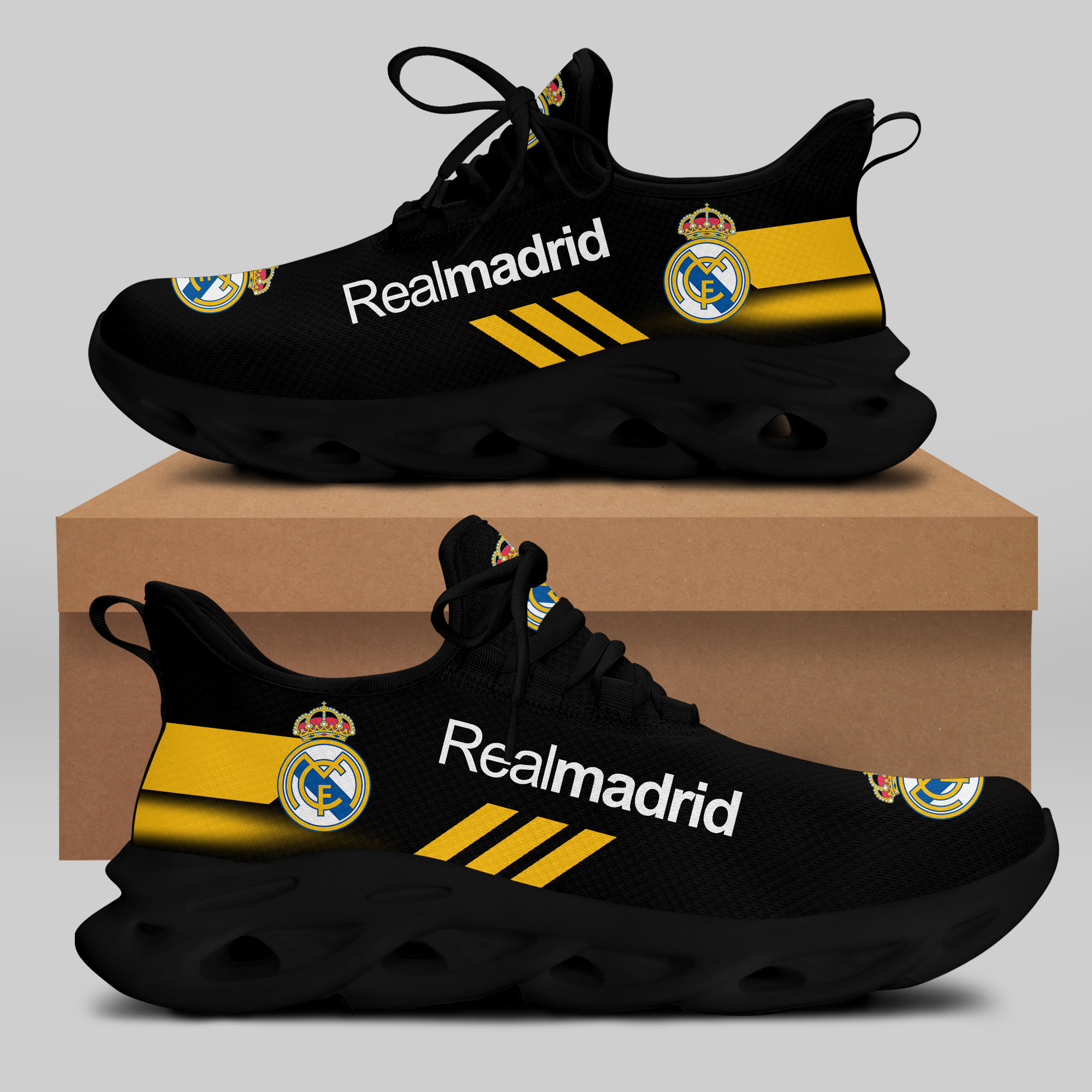 Real Madrid Sneakers Running Shoes Ver 17 - Famjoys Real Madrid Sneakers Running Shoes Ver 17 - Famjoys