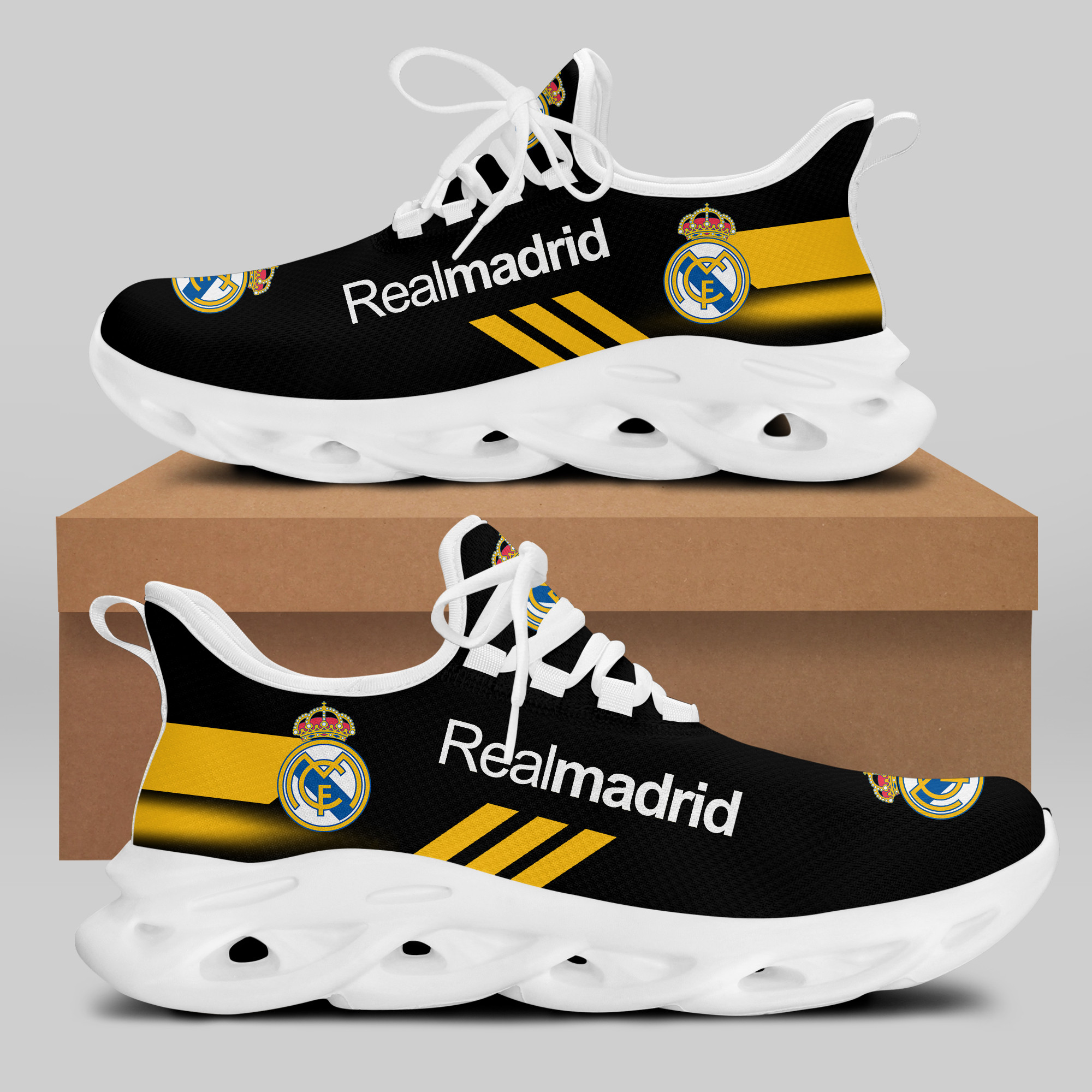 Real Madrid Sneakers Running Shoes Ver 17 - Famjoys Real Madrid Sneakers Running Shoes Ver 17 - Famjoys