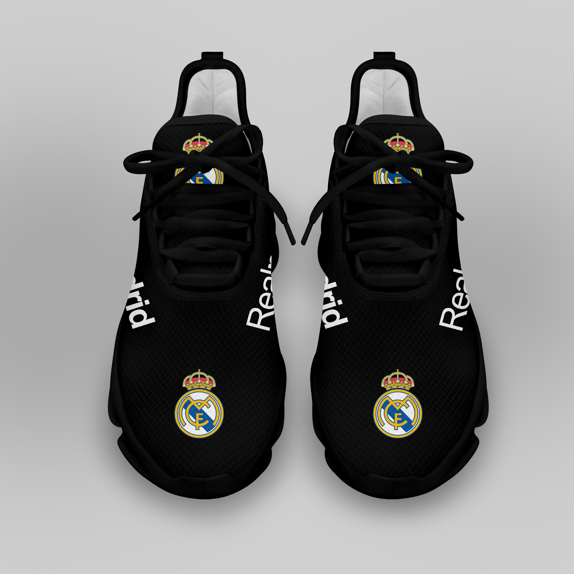 Real Madrid Sneakers Running Shoes Ver 17 - Famjoys Real Madrid Sneakers Running Shoes Ver 17 - Famjoys