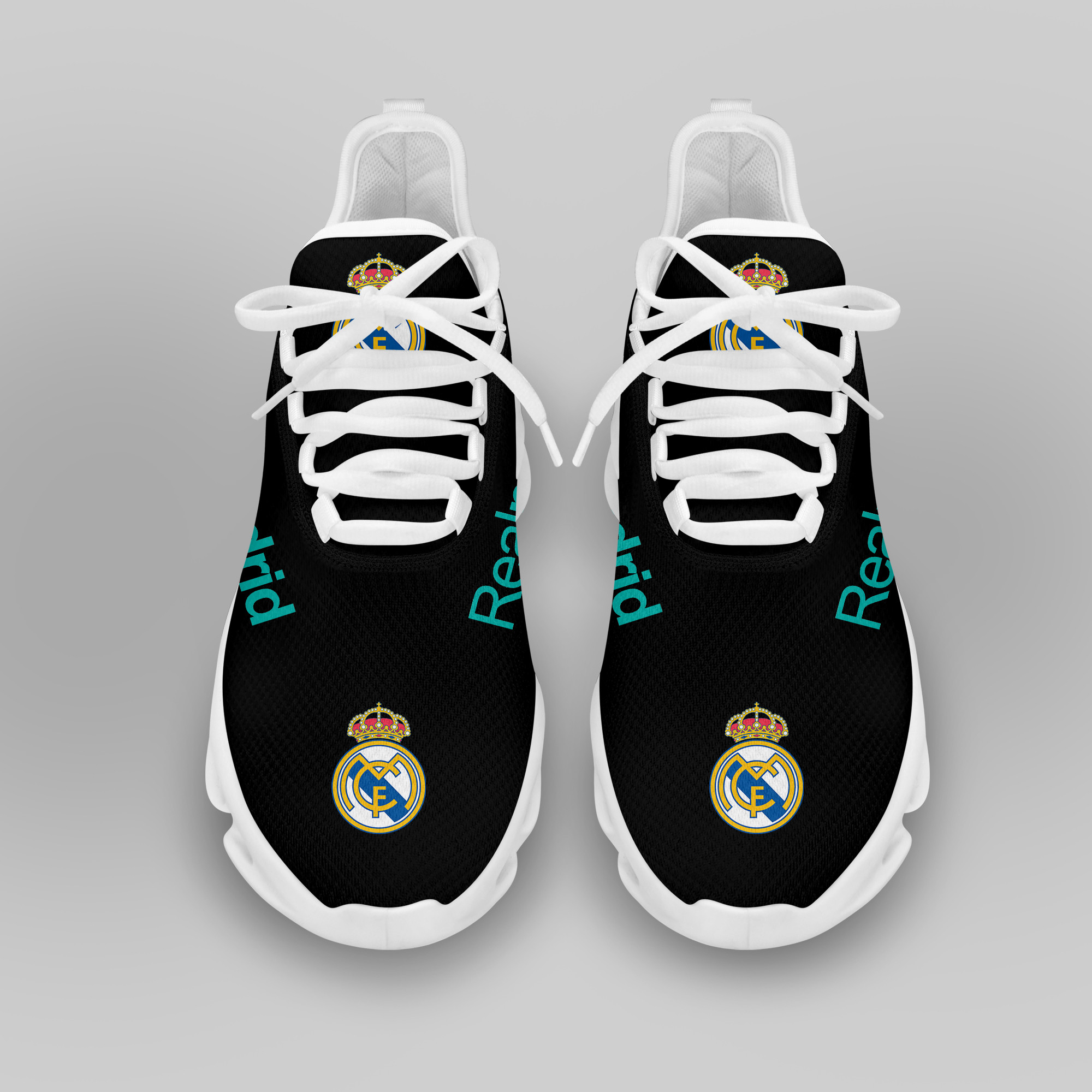 Real Madrid Sneakers Running Shoes Ver 18 - Famjoys Real Madrid Sneakers Running Shoes Ver 18 - Famjoys