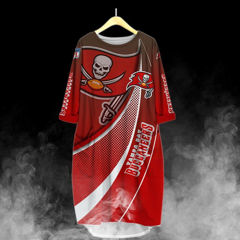 Tampa Bay Buccaneers All Over Print Caftan2724 - Famjoys Tampa Bay Buccaneers All Over Print Caftan2724 - Famjoys