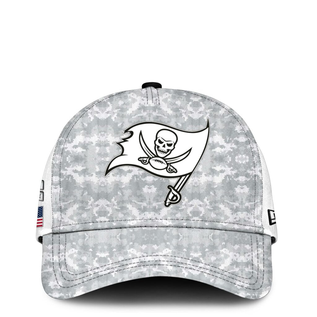Tampa Bay Buccaneers Arctic Camo Salute to Service Club Hoodie Edition - Famjoys Tampa Bay Buccaneers Arctic Camo Salute to Service Club Hoodie Edition - Famjoys