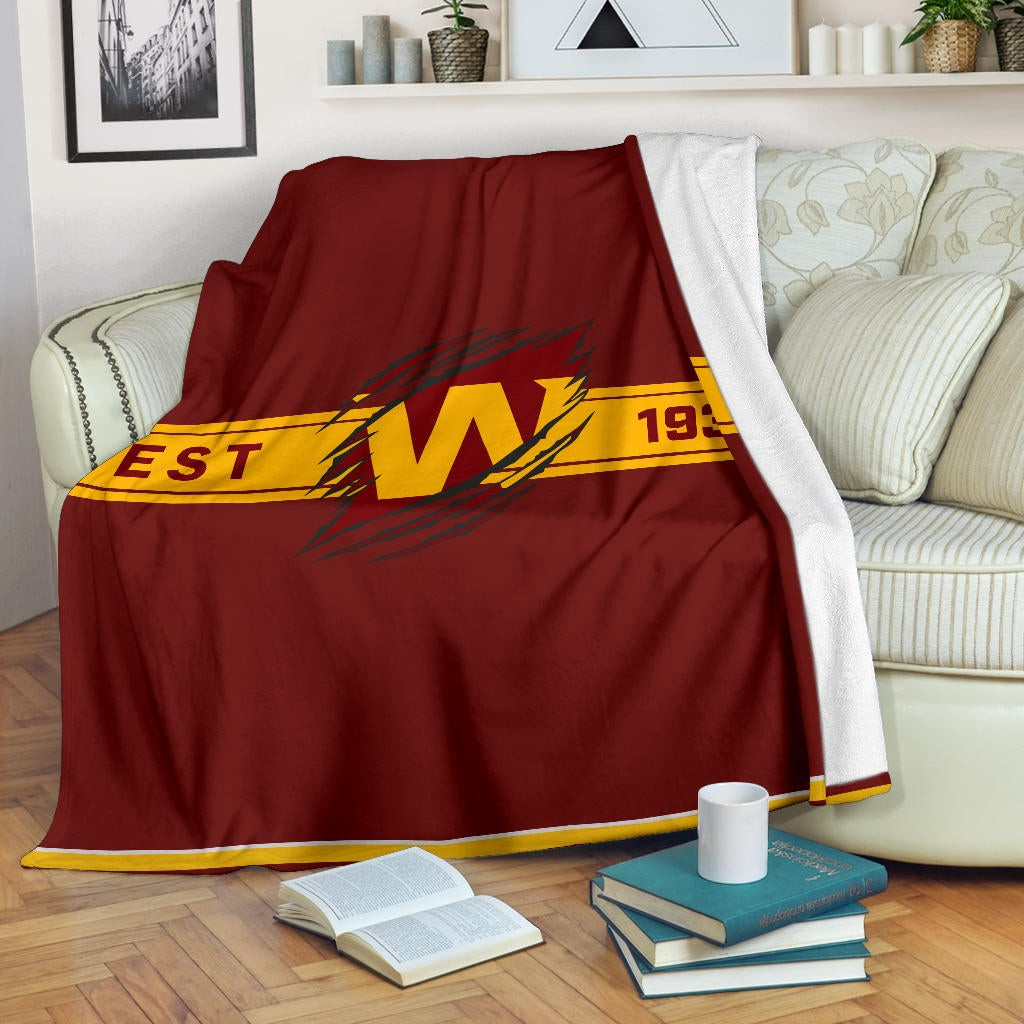 Team Fleece Blanket - Washington W Est 1932 Claw Fleece Blankets - Famjoys Team Fleece Blanket - Washington W Est 1932 Claw Fleece Blankets - Famjoys