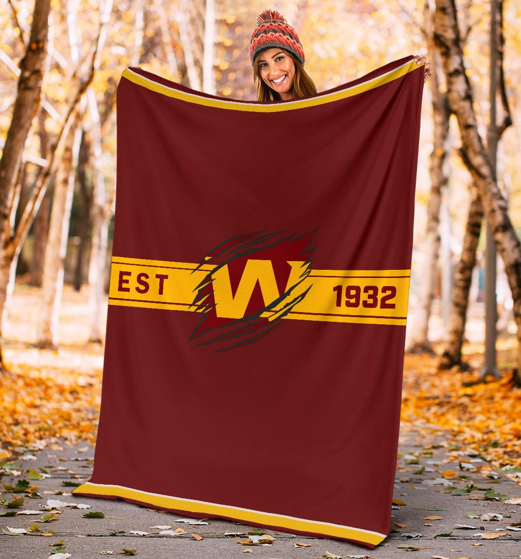 Team Fleece Blanket - Washington W Est 1932 Claw Fleece Blankets - Famjoys Team Fleece Blanket - Washington W Est 1932 Claw Fleece Blankets - Famjoys