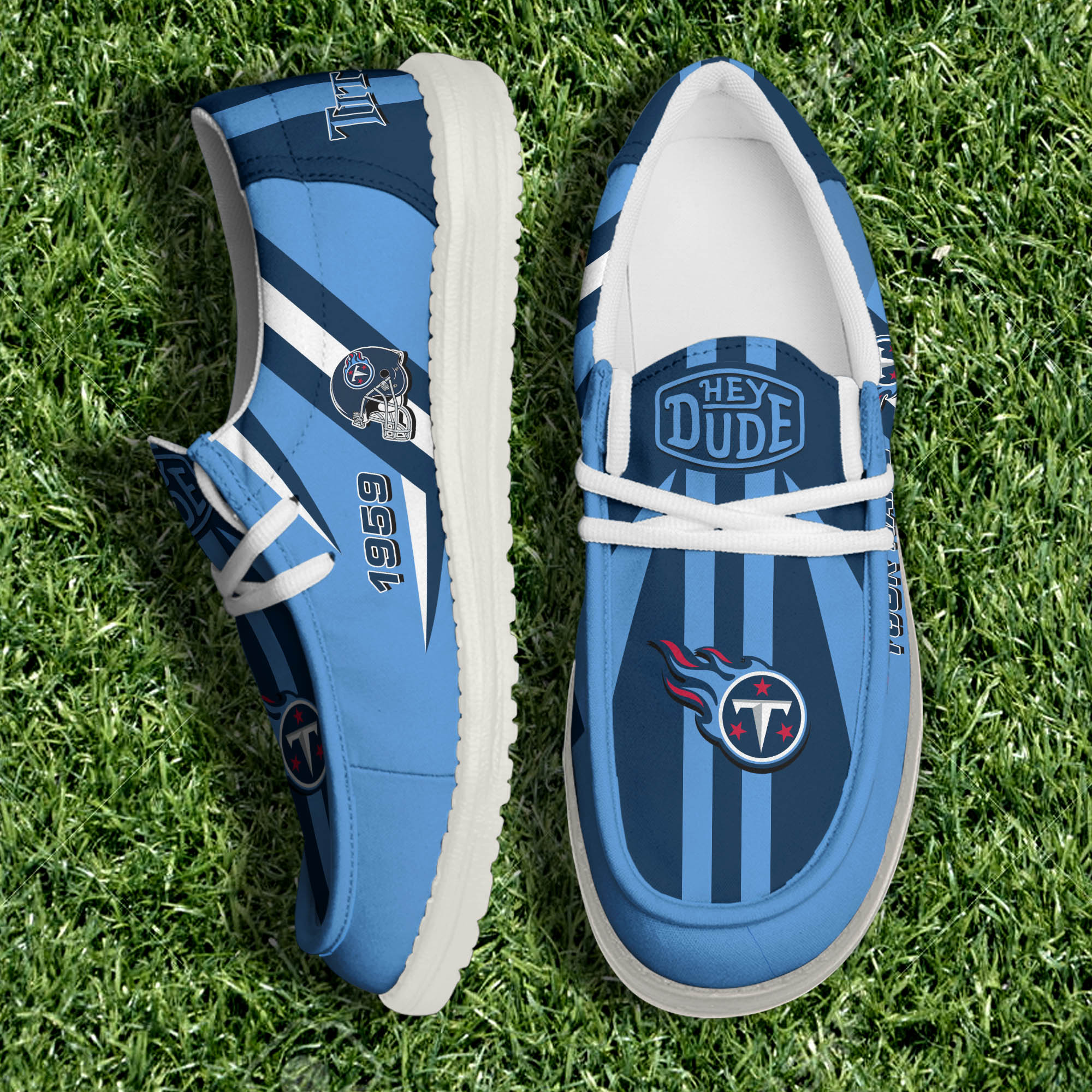 Tennessee Titans Team White Canvas Loafer Shoes Personalized Your Name - Famjoys Tennessee Titans Team White Canvas Loafer Shoes Personalized Your Name - Famjoys