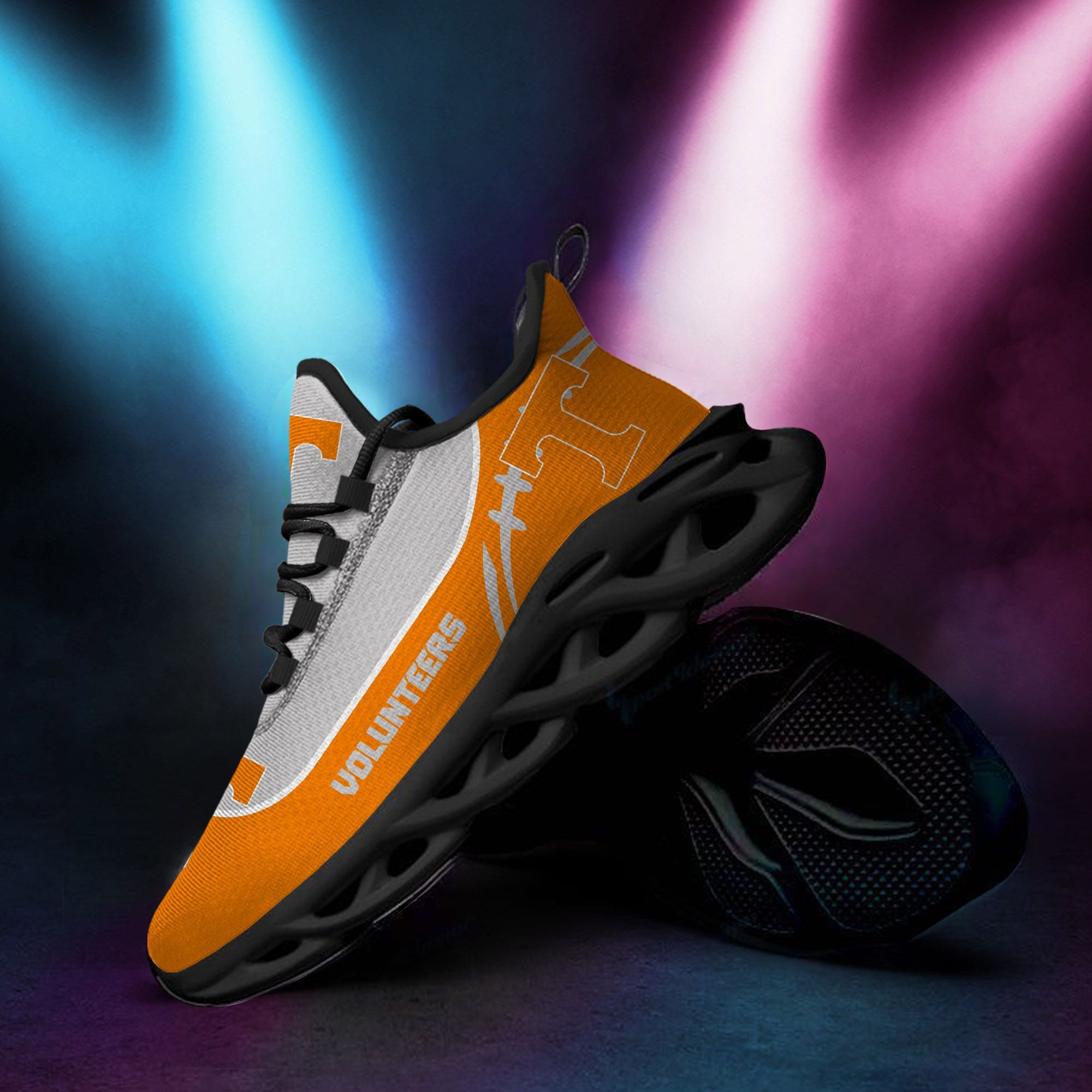 Tennessee Volunteers Custom Personalized Max Soul Sneakers Shoes - Famjoys Tennessee Volunteers Custom Personalized Max Soul Sneakers Shoes - Famjoys
