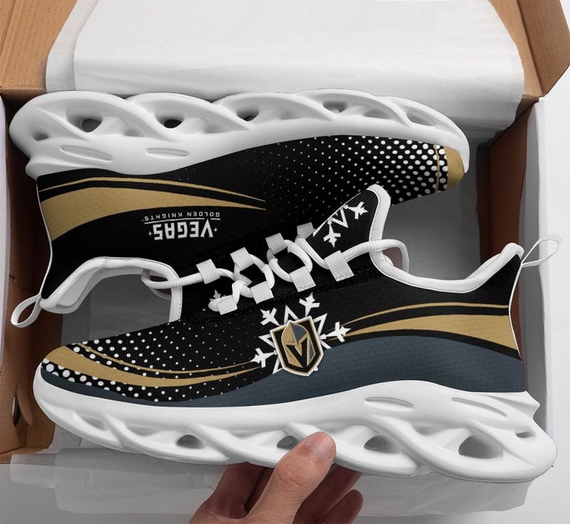 Vegas Golden Knights Xmas Pattern Max Soul Shoes NLA033166 - Famjoys Vegas Golden Knights Xmas Pattern Max Soul Shoes NLA033166 - Famjoys