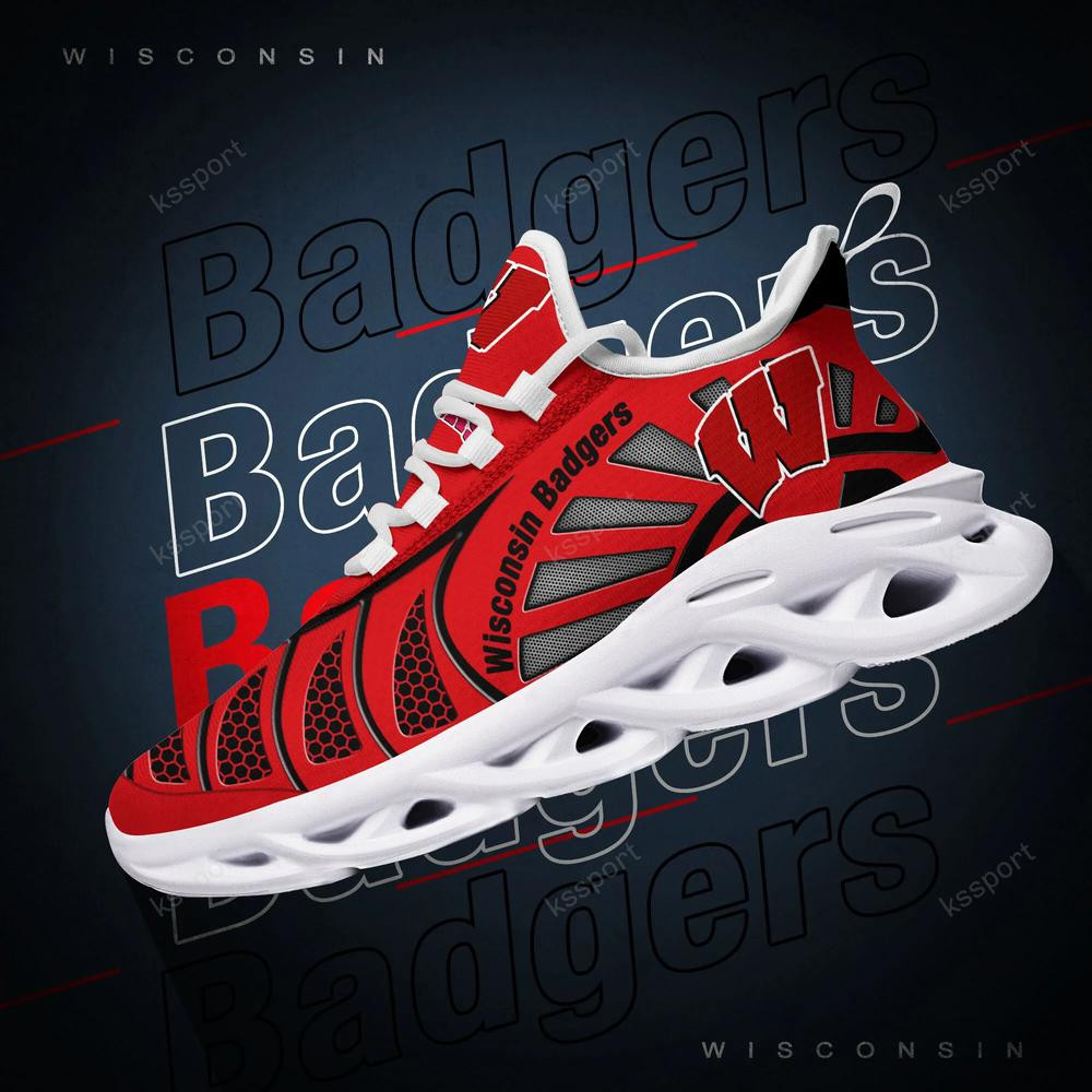 Wisconsin Badgers Max Soul Clunky, Black And White Running Shoes - Famjoys Wisconsin Badgers Max Soul Clunky, Black And White Running Shoes - Famjoys